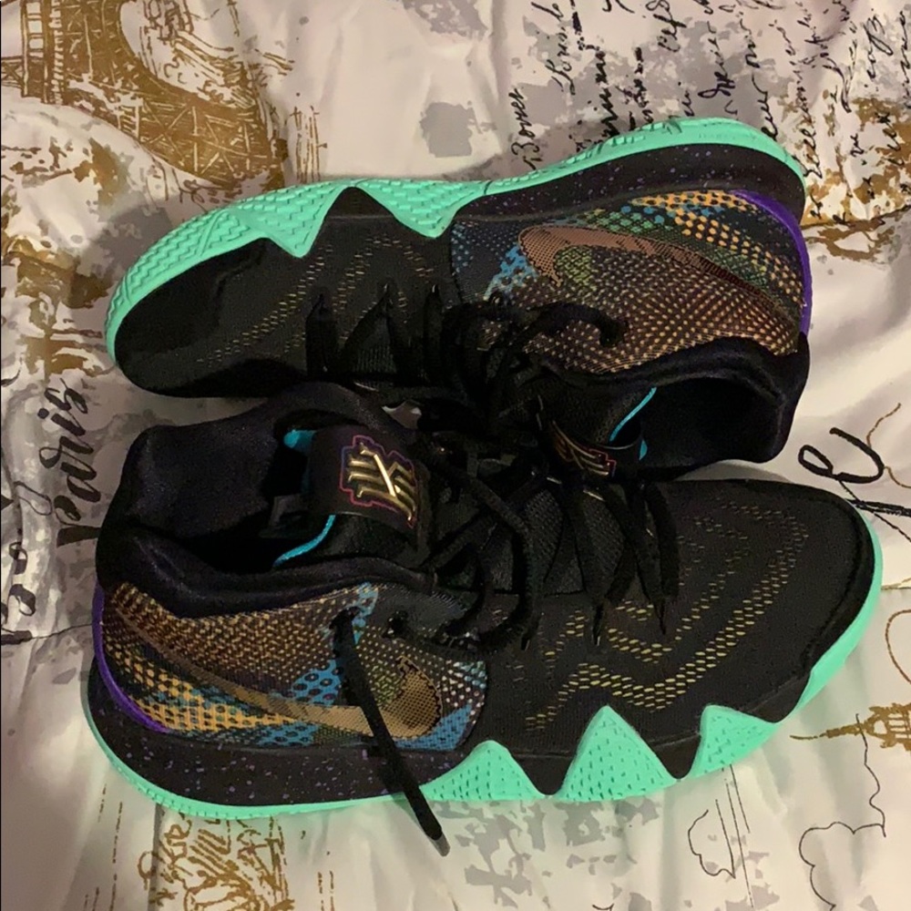 Kyrie 4 Mamba Mentality